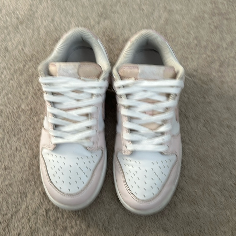 Nike Dunk Low pink Paisley - Women’s 9